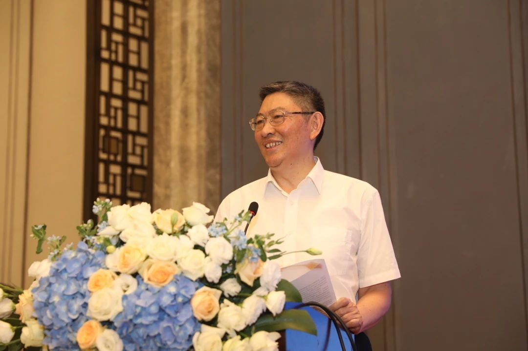 成人导航