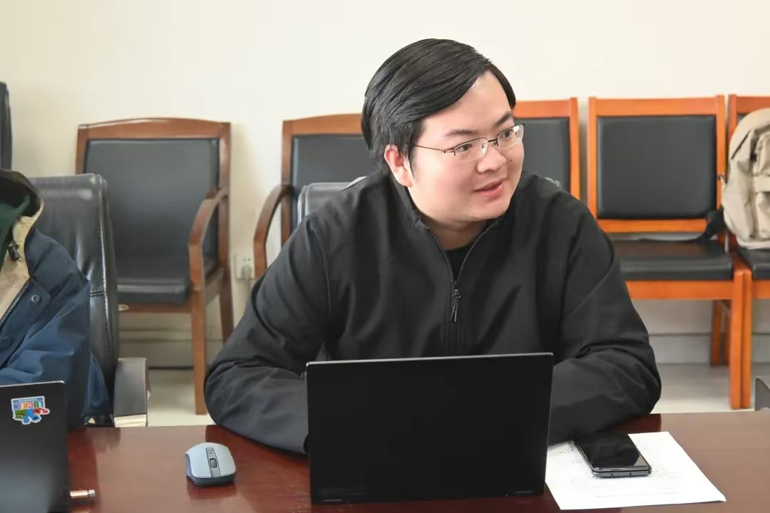 成人导航