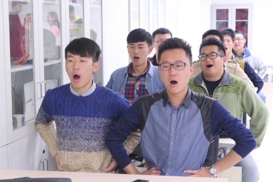 成人导航
